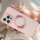 Mbulesë telefoni Guess GUHMP16SHFWFCU për iPhone 16 6.1", hardcase IML Flowers MagSafe, ngjyrë vjollcë