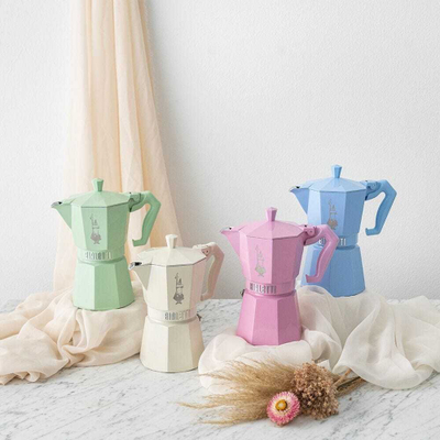 Xhezve moka Bialetti Moka Express, 6 filxhanë, alumin, blu pastel