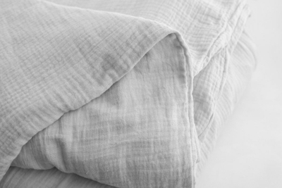 Set çarçafësh muslin SleepSoft, 160x200 cm, 2 jastëkë 70x80 cm, gri e thjeshtë