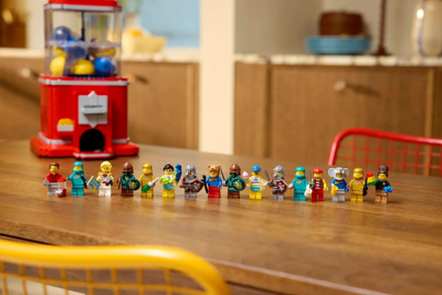 Set LEGO Ideas Bubble Gumball Machine, me minifigurë