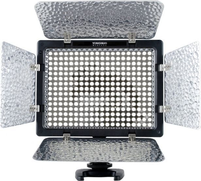 LED ламба Yongnuo YN-300III, 3200K-5500K, прилагодливо светло