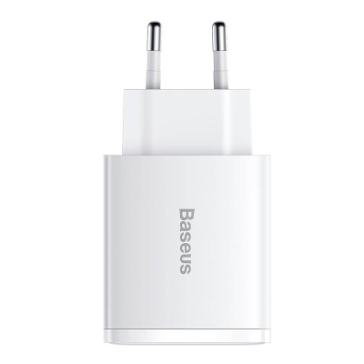 Karikues muri Baseus CCXJ E02, 30W, 2x USB A 1x USB C, i bardhë