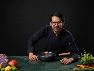 Tigan wok Rikito Watanabe, 24 cm, me kapak, i zi