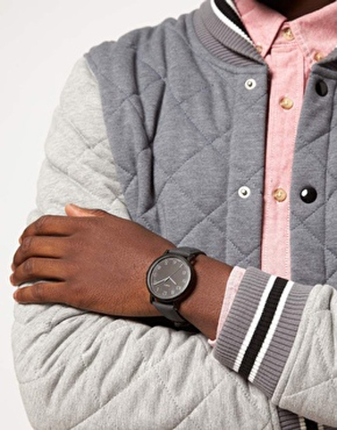 Orë dore Timex Modern Originals TW2P48400