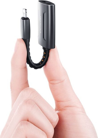 Adaptor audio Mcdodo Lightning në 3.5mm, ndarës kufjesh dhe karikim, gri metalik