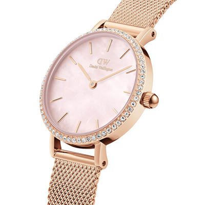 Orë dore për femra Daniel Wellington Petite Lumine DW00100663, e artë