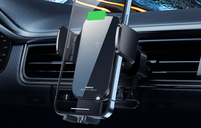Држач за телефон за автомобил Remax RM-C05, безжично полнење 15W, USB-C, црн