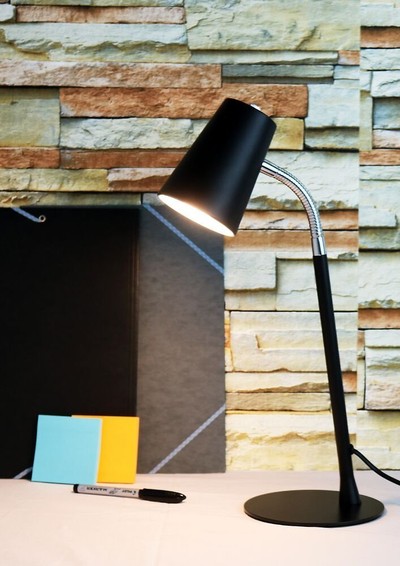 Llambë tavoline UNiLUX Flexio 2.0 LED, 5W, klasë kursimi A+, e zezë