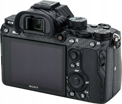 Mbulesë karboni për kamerë JJC A7M3, për Sony A7 III A7R III, efekt fiber karboni, e zezë