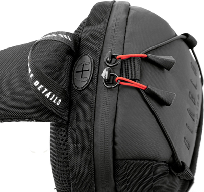 Çantë shpine anësore Diablo Chairs Shoulder Bag Sling Bag, port USB, që s’e kap uji, e zezë