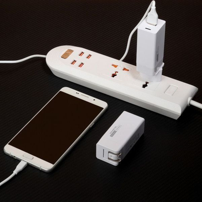 Karikues telefoni Somostel SMS-A80, 36W, Power Delivery QC 3.0, me kabllo Lightning, i bardh