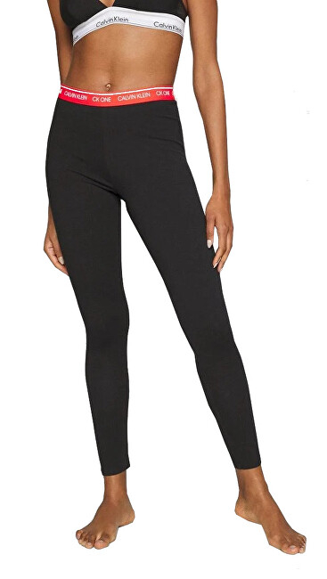Gete për femra Calvin Klein, të zeza
