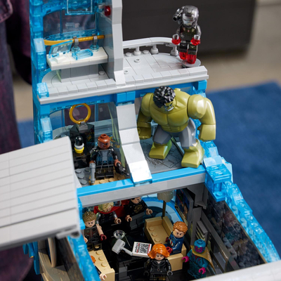 Set LEGO Avengers Tower 76269, ndërtesë koleksionare, me minifigura, shumëngjyrësh