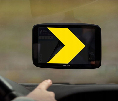 Navigација GPS TomTom GO Superior, 6", светска мапа, WiFi, црна