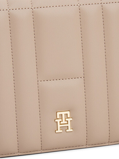 Çantë krahu për femra Tommy Hilfiger mTH5341, bezhë