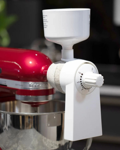 Aksesor mulli drithi Jupiter për KitchenAid, me gur bluarës, rregullim trashësie, i bardhë