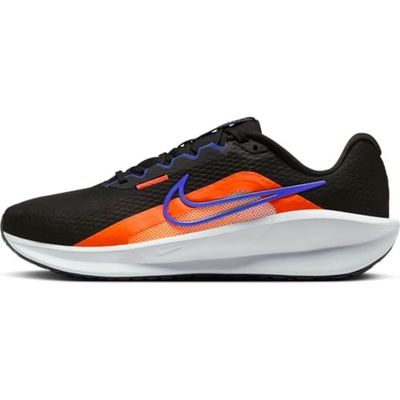 Atlete vrapimi Nike Downshifter 13 për burra, të lehta, të zeza me portokalli
