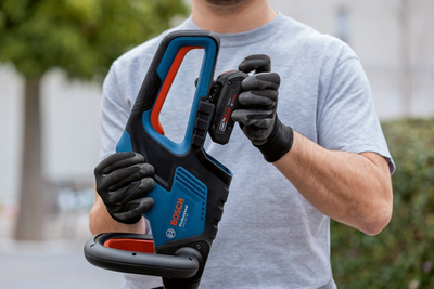 Ножици за живица Bosch Professional GHE 18V-60, без кабел, 600mm, без батерија, сина