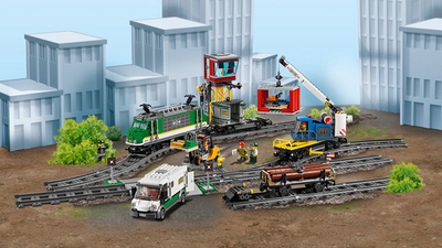 Set figurash LEGO City 60198 Freight Train