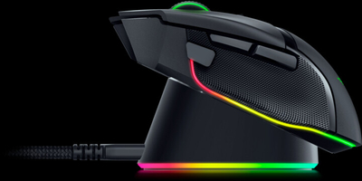 Maus Razer Dock Pro + paketë e karikimit wireless, i pajtueshëm me Basilisk V3 Pro