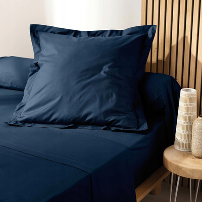 Jastëkëse Douceur d'intérieur Cotton, 63x63 cm, 100% pambuk organik, blu e errët