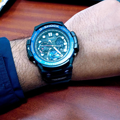 Orë dore Casio G/G Shock Gulfmaster GN-1000B-1AER