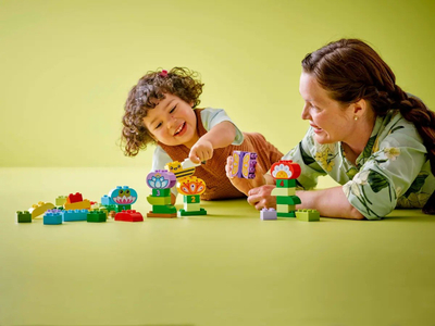 Set lodrash LEGO Duplo Creative Garden and Flowers 10444, kopsht me lule shumëngjyrëshe, për fëmijë