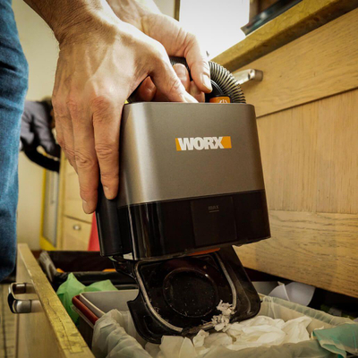 Fshesë me korrent Worx Cube Vac 20V, e zezë