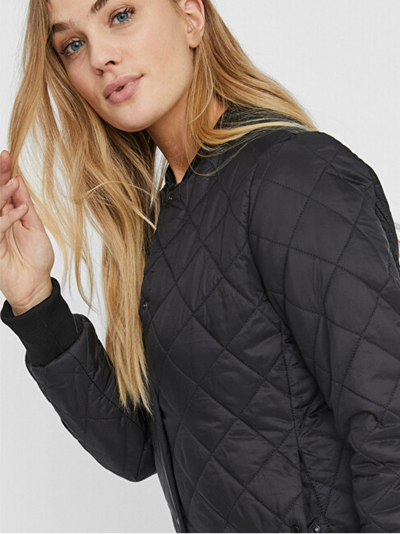 Xhup Vero Moda VMHAYLE Regular Fit 10224576 Black