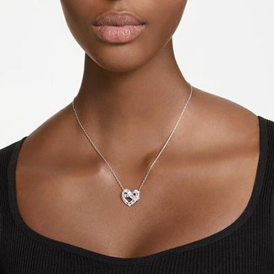 Qafore për femra Swarovski Matrix 5647924, e argjendtë