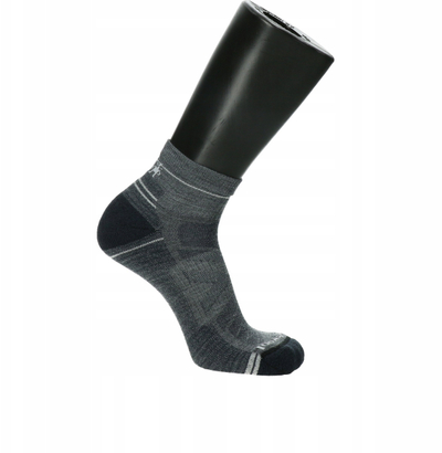 Чорапи за планинарење Smartwool до глужд, XLarge, лесно јастучење, средно сива