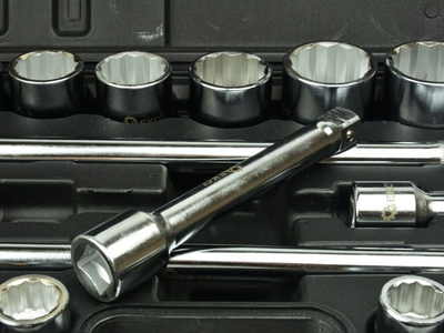 Set çelësash gola Geko G10111, 3/4", 12 pika, në kuti plastike