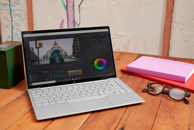Laptop HP ENVY 13-ba1304nw, 13.3", Intel Core i7, 16GB RAM, 512GB SSD, Intel Iris Xe Graphics, i argjendtë