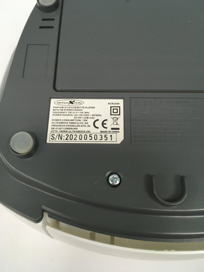 CD player portativ Reflexion RCR2260, i vogël, i lehtë për ta marrë me vete, i bardhë me gri