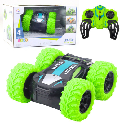 Играчка автомобил со далечински управувач Xiongdi Leader Stunt Car, вртење 360°, 2.4GHz, зелен
