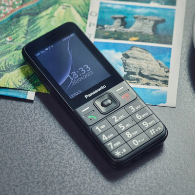 Telefoni Panasonic KX-TF200, 4G LTE, tastierë e madhe, i zi