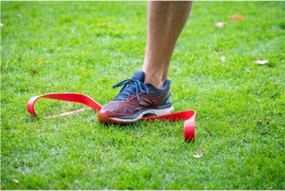 Тренинг пречки Pure2improve Medium Flexible Hurdle, сет 4 парчиња, црвена
