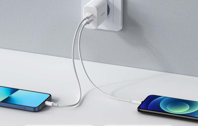 Karikues muri Ugreen CD243, 2x USB C, 40W, i bardhë