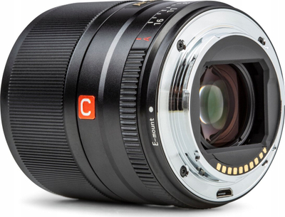 Objektiv Viltrox AF 33mm F1.4 E, APS‑C, për Sony E, i zi