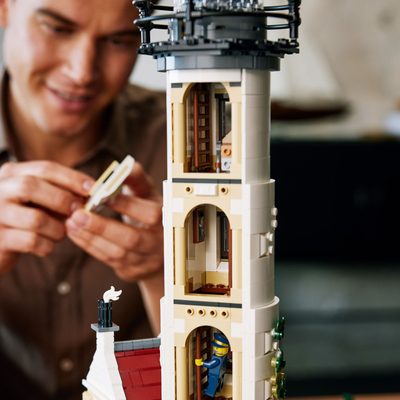 Set për ndërtim LEGO Ideas Motorized Lighthouse 21335, i motorizum, mbi 2000 copa, shumëngjyrësh