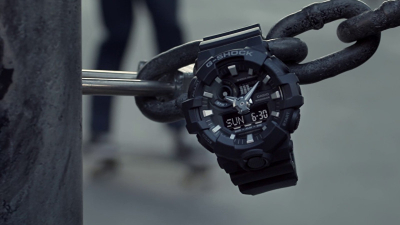 Orë dore Casio The G/G-SHOCK GA 700-1B