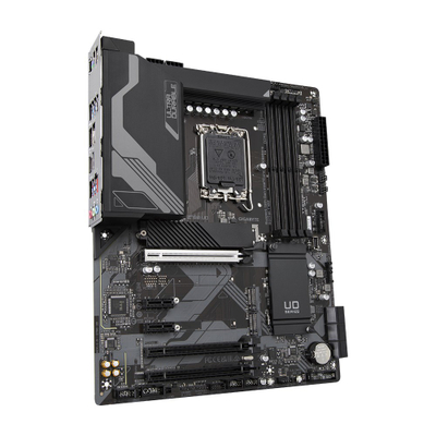Pllakë amë Gigabyte Z790 UD