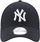 Kapelë New Era 9FORTY New York Yankees, pambuk, ngjyrë e errët