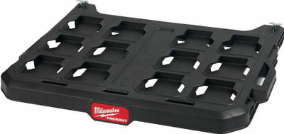 Raft muri Milwaukee PACKOUT me polimer, mban gjer në 22 kg, ngjyrë e zezë
