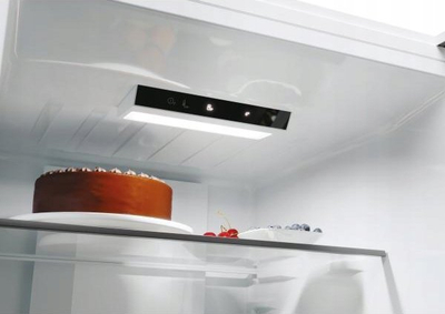 Frigorifer Candy FRESCO 300 CNCQ2T618EX, 235L 120L, klasë energjie E, inoks