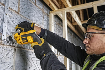 Trapan DeWalt DWD024)