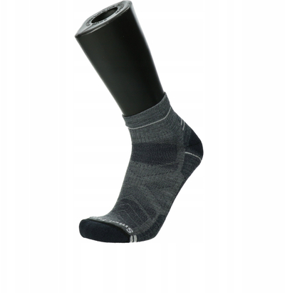 Чорапи за планинарење Smartwool до глужд, XLarge, лесно јастучење, средно сива