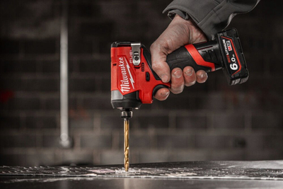 Kaçavidë goditëse Milwaukee M12 FID2 Fuel, 12V, brushless, pa bateri