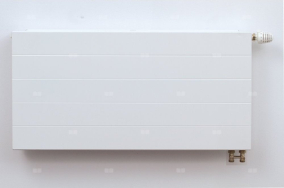 Radiator Stelrad Planar Type 33 H600 x 800, dekorativ, i bardhë