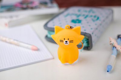 Varëse çelsash InnoGIO GIOkeyring Cat, silikoni, me dritë LED, portokalli